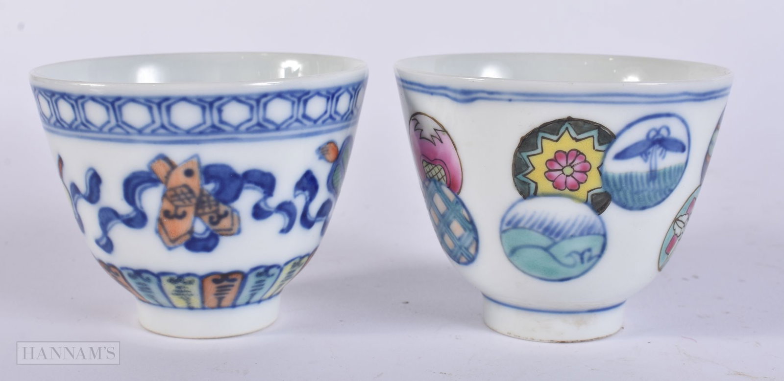 TWO CHINESE PORCELAIN DOUCAI TEABOWLS. 7.5 cm wide. (2) (1 of 5)