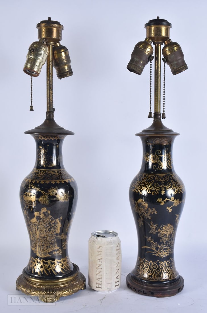 A MATCHED PAIR OF 19TH CENTURY CHINESE FAMILLE NOIRE PORCELAIN LAMPS Late Qing. 51 cm high.: A MATCHED PAIR OF 19TH CENTURY CHINESE FAMILLE NOIRE PORCELAIN LAMPS Late Qing. 51 cm high.