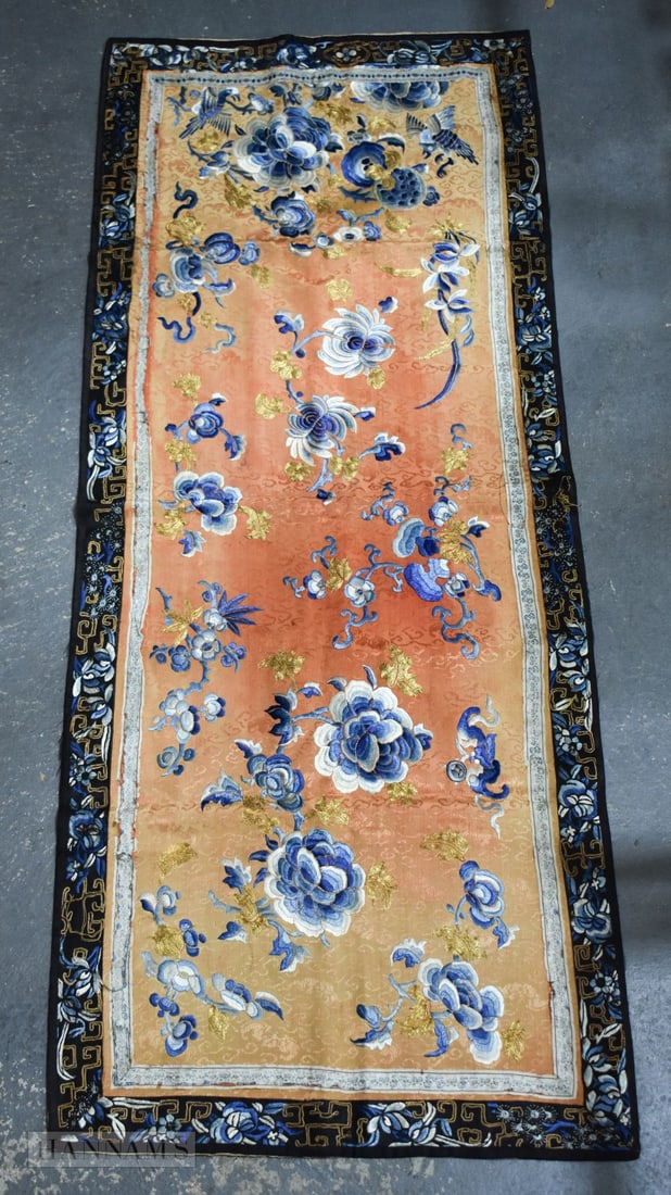 A LATE 19TH CENTURY CHINESE SILK EMBROIDERED FLORAL PANEL Late Qing. 120 cm x 45cm. (1 of 10)
