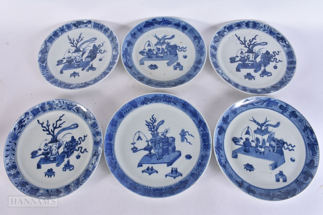 A MATCHED SET OF SIX 19TH CENTURY CHINESE BLUE AND WHITE PORCELAIN PLATES Qing. 23 cm wide. (6) (1 of 8)