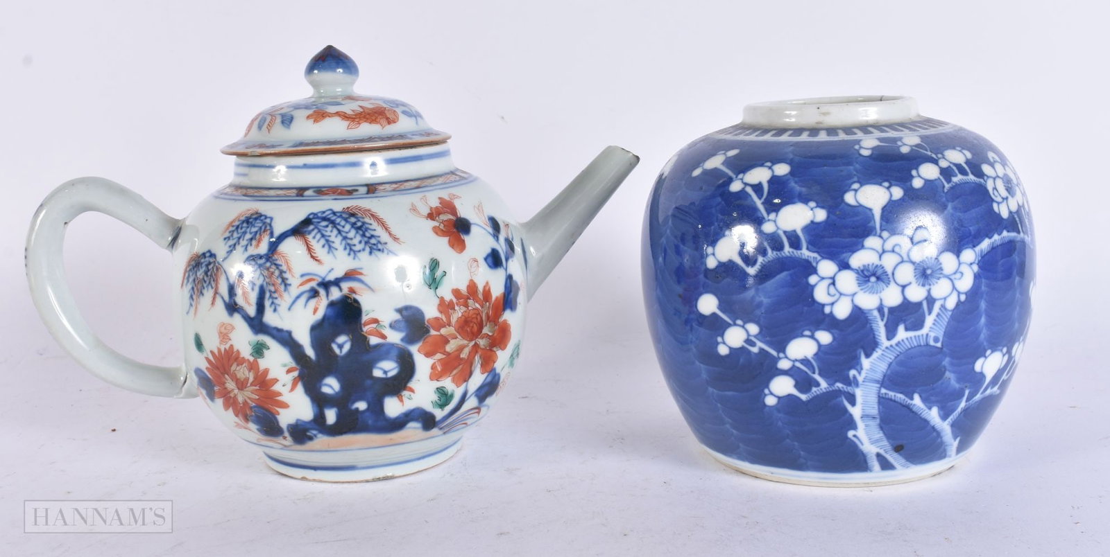 AN 18TH CENTURY CHINESE EXPORT IMARI PORCELAIN TEAPOT AND COVER Qianlong together with a blue and wh (1 of 5)