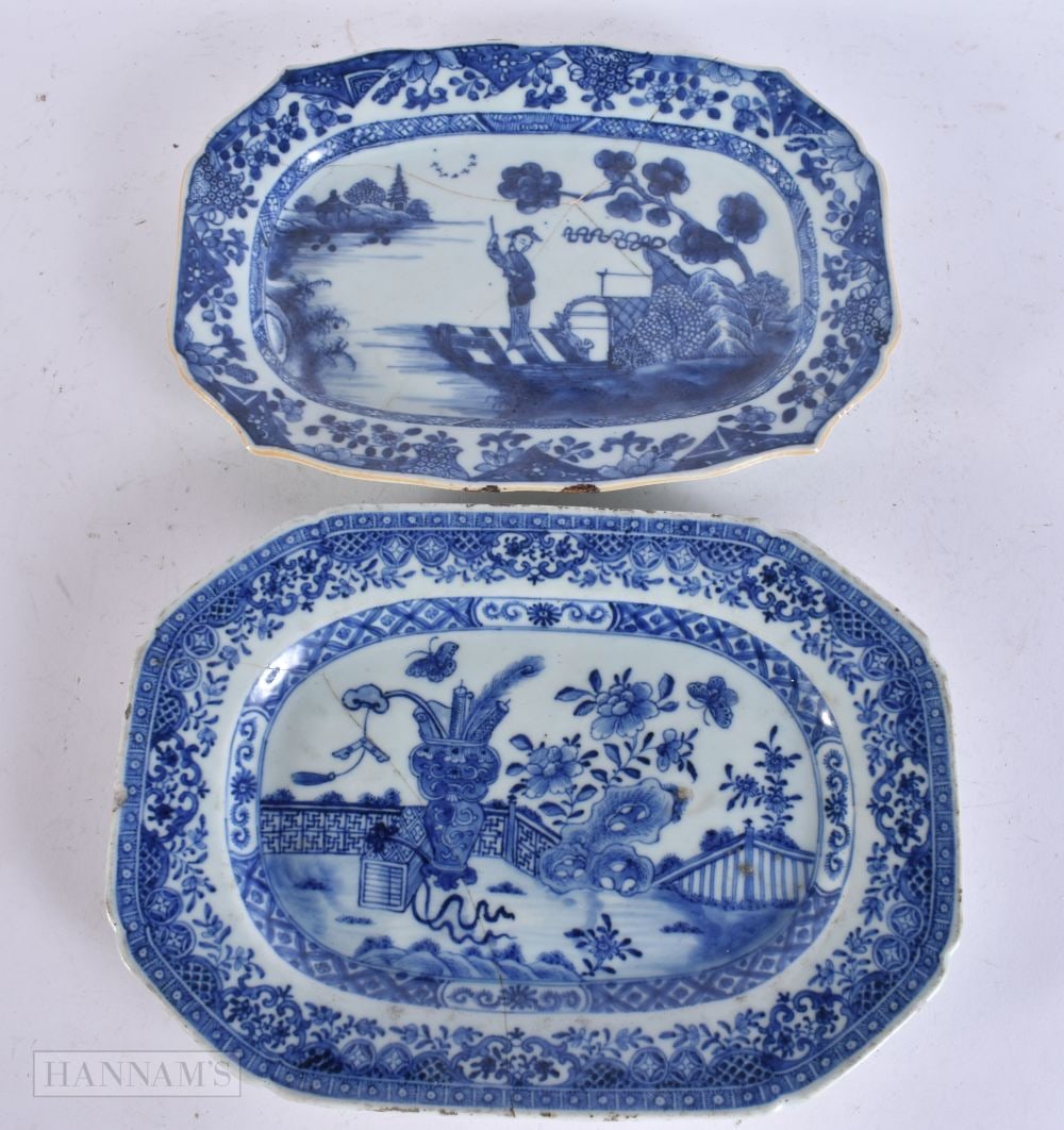TWO 18TH CENTURY CHINESE EXPORT BLUE AND WHITE DISHES Qianlong. 28cm x 18 cm. (1 of 8)