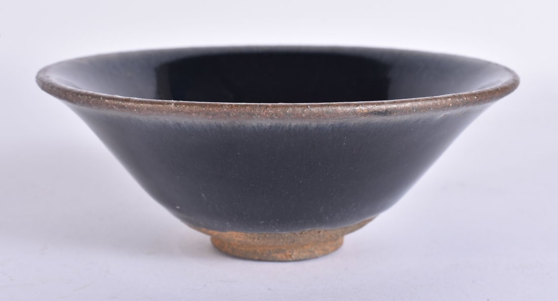 A CHINESE HARES FOOT POTTERY BOWL. 12 cm diameter. (1 of 4)