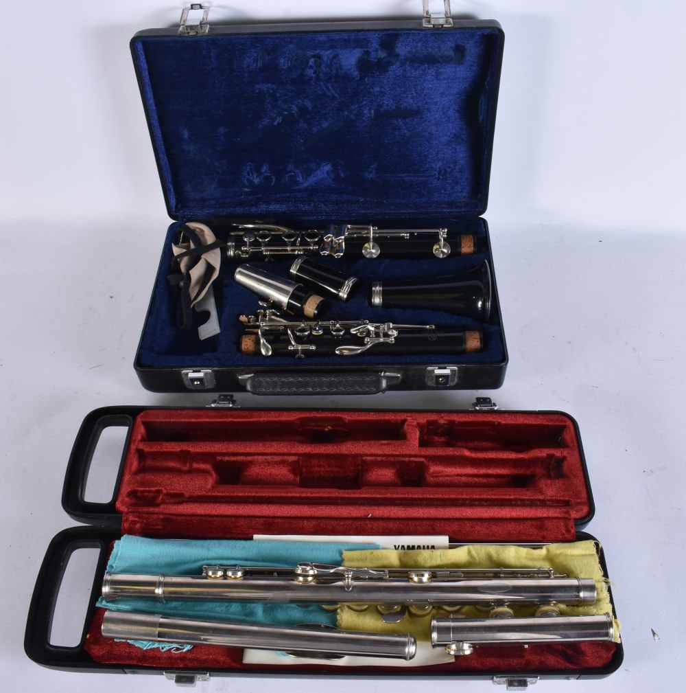 TWO BOXED MUSICAL INSTRUMENTS. Largest box 42 cm long. (2) (1 of 5)