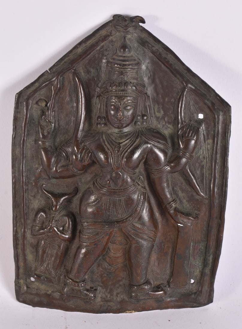 A FINE 17TH/18TH CENTURY INDIAN HINDU BRONZE VOTIVE PLAQUE. 21 cm x 16 cm.: A FINE 17TH/18TH CENTURY INDIAN HINDU BRONZE VOTIVE PLAQUE. 21 cm x 16 cm.