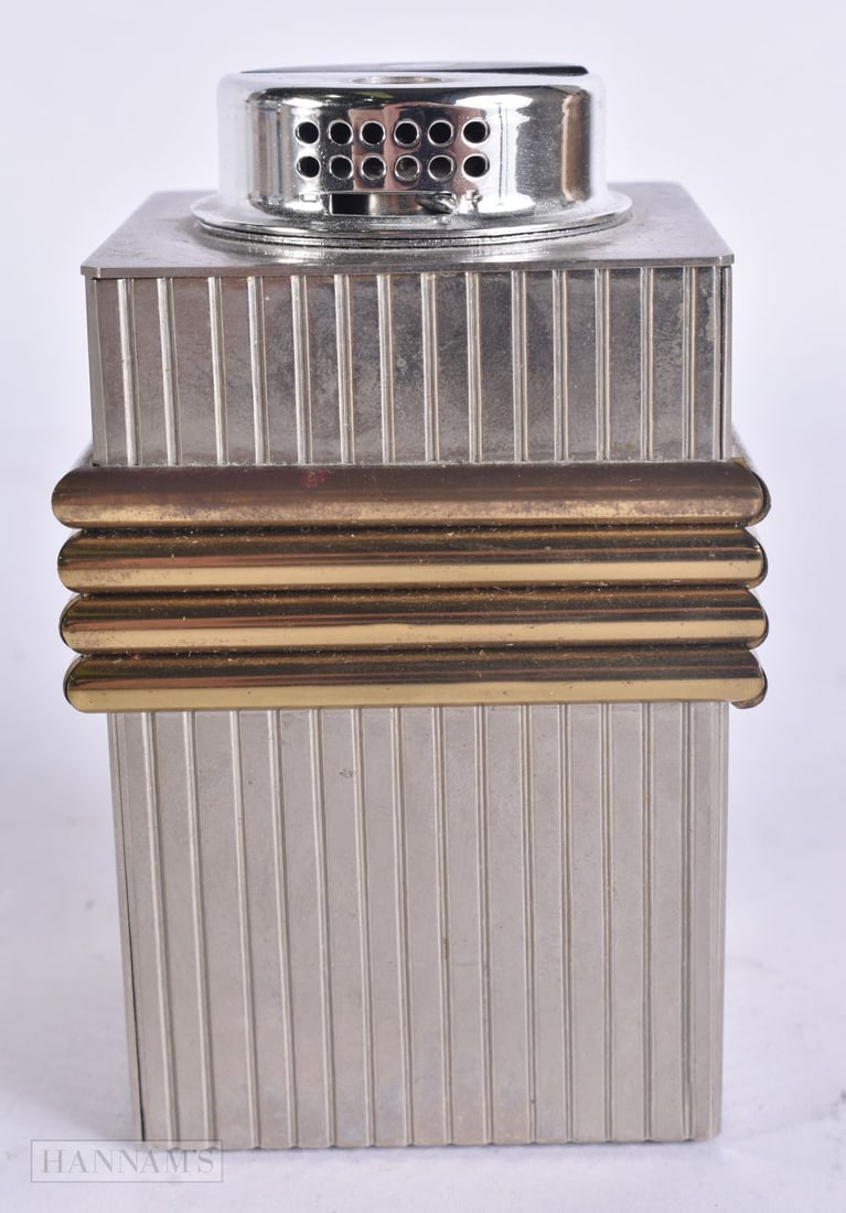 A VINTAGE ITALIAN CHRISTIAN DIOR LIGHTER. 11.5 cm x 6 cm.: A VINTAGE ITALIAN CHRISTIAN DIOR LIGHTER. 11.5 cm x 6 cm.