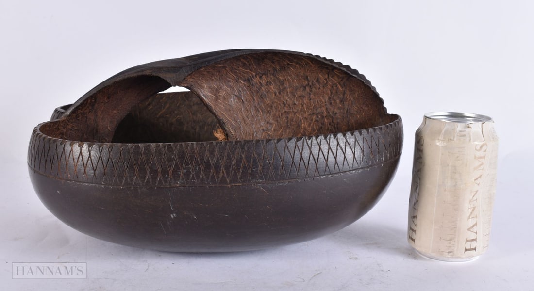 Antique Coco De Mer Handled Basket/Bowl. 30 cm x 18 cm. (1 of 5)