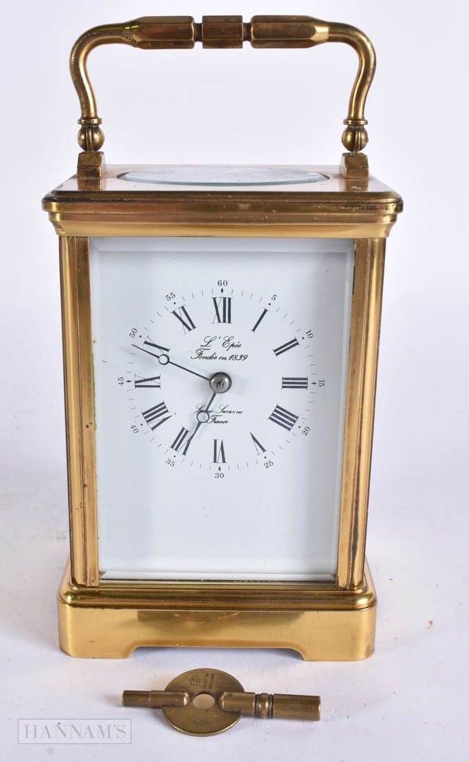 French L 'epee Carriage Clock Timepiece Polished Brass Case. 17.5 cm high inc handle. (1 of 7)