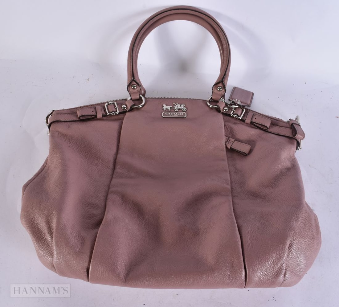 Coach Madison Large Pebbled Leather Hobo Satchel in Blush Mauve. 38 cm x 26 cm.: Coach Madison Large Pebbled Leather Hobo Satchel in Blush Mauve. 38 cm x 26 cm.