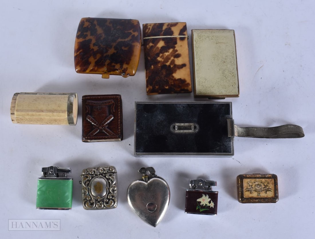 Vesta cases, lighters etc. (qty) (1 of 6)