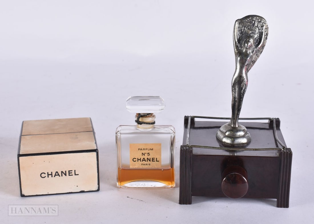 Vintage Dunhill Silent Flame Table Lighter Art Deco No Spark & Chanel No. 5 1970s Perfume Bottle Wit (1 of 5)