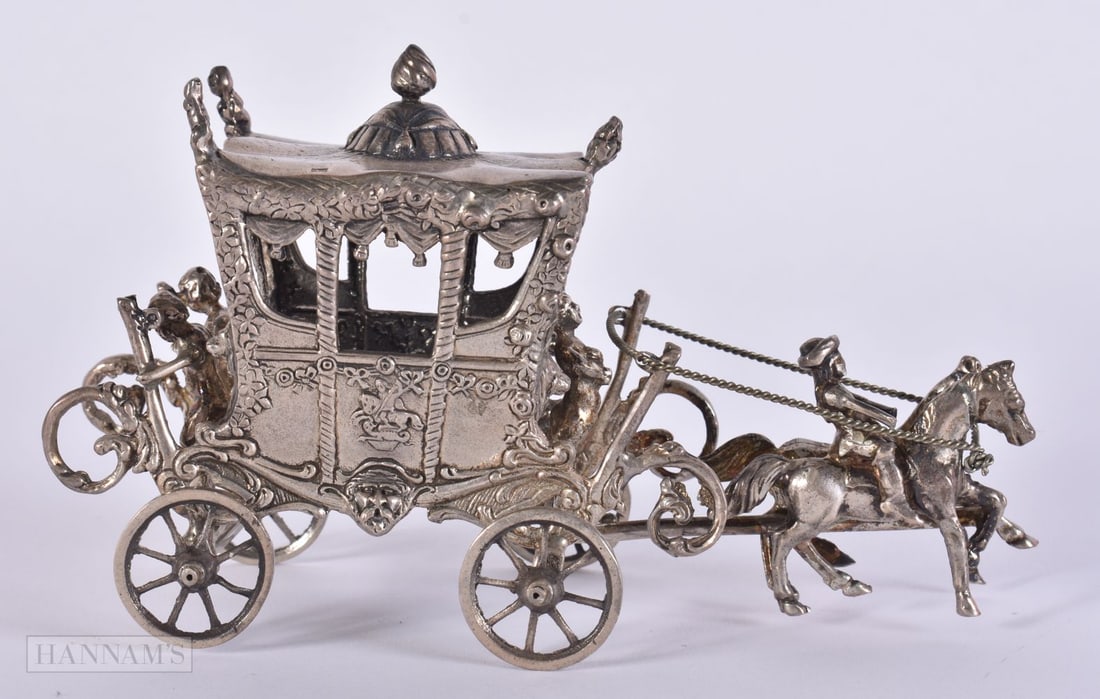AN ANTIQUE CONTINENTAL SILVER HORSE DRAWN CARRIAGE. 247 grams. 14 cm x 8 cm. (1 of 4)