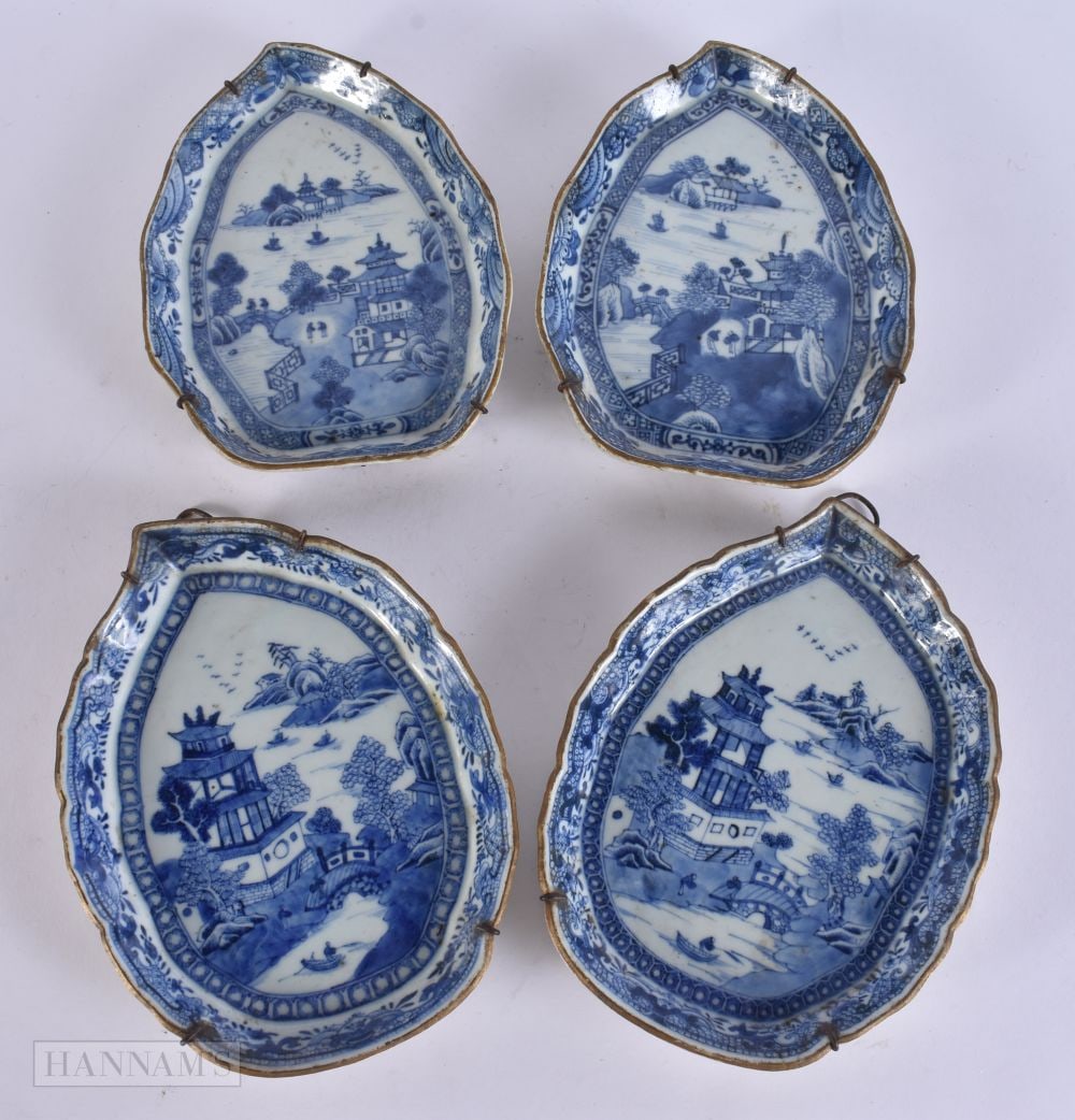 A SET OF FOUR 18TH CENTURY CHINESE BLUE AND WHITE PORCELAIN LEAF SHAPED DISHES Qianlong. 20 cm x 12 (1 of 6)