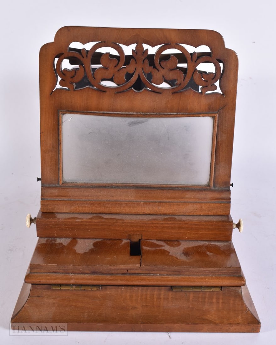 A VICTORIAN MAHOGANY STEREOSCOPE ADJUSTABLE VIEWER. 36 cm x 26 cm x 20 cm. (1 of 5)