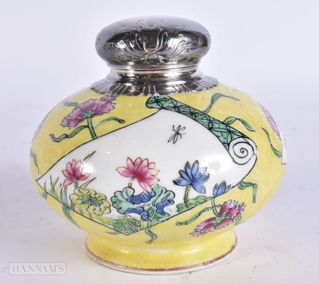 AN EARLY 20TH CENTURY FRENCH SILVER MOUNTED PORCELAIN INKWELL painted with flowers. 9.5 cm wide. (1 of 6)