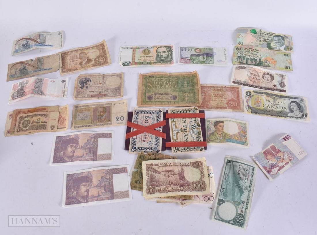 A QUANTITY OF CURRENCY BANK NOTES etc. (qty) (1 of 7)