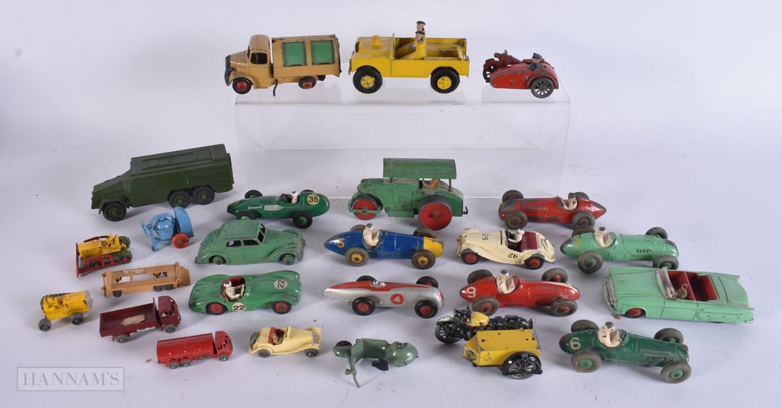 VINTAGE DINKY CARS etc. (qty) (1 of 6)
