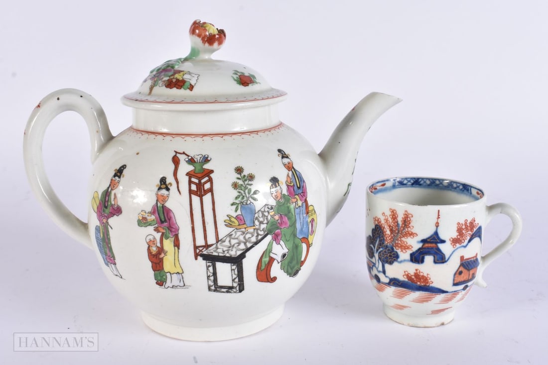 AN 18TH CENTURY WORCESTER TEAPOT AND COVER together with a dolls house pattern cup. Largest 16 cm wi (1 of 6)