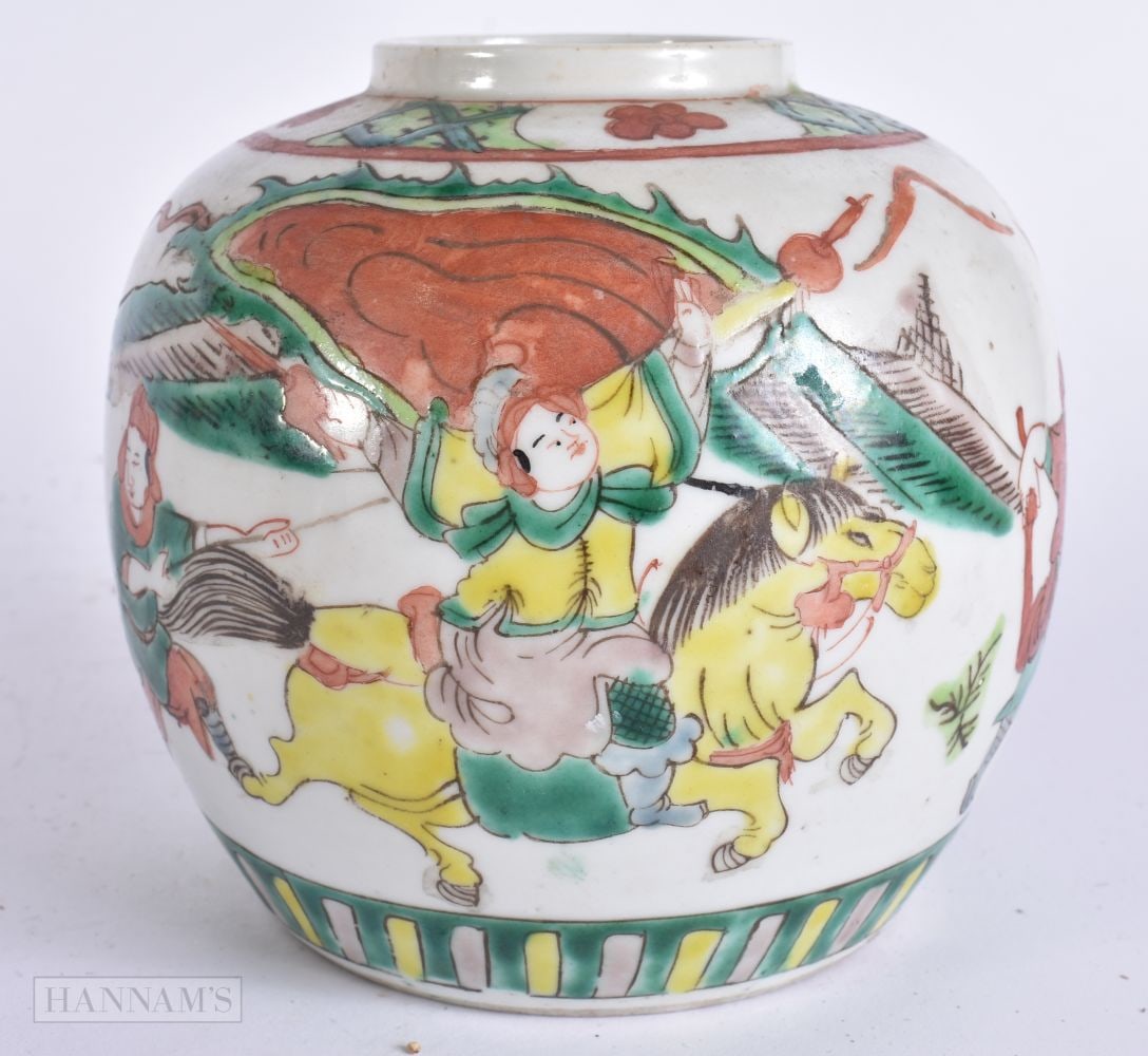 A LATE 19TH CENTURY CHINESE FAMILLE VERTE PORCELAIN GINGER JAR Late Qing. 12 cm x 10 cm.: A LATE 19TH CENTURY CHINESE FAMILLE VERTE PORCELAIN GINGER JAR Late Qing. 12 cm x 10 cm.