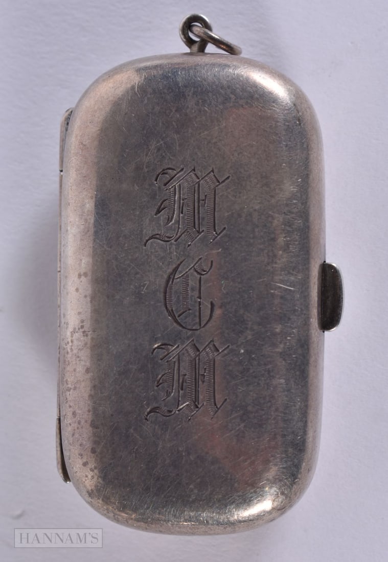 AN ANTIQUE SILVER DOUBLE SOVEREIGN CASE. 32.2 grams. 5.25 cm x 3 cm. (1 of 4)