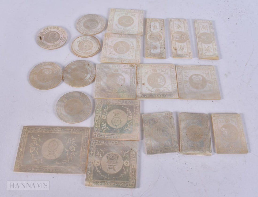 ASSORTED 19TH CENTURY MOTHER OF PEARL GAMING COUNTERS. Largest 6.25 cm wide. (qty) (1 of 4)