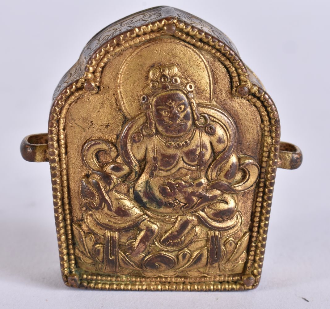 AN 18TH/19TH CENTURY CHINESE TIBETAN COPPER ALLOY SHRINE BOX. 4 cm x 3 cm. (1 of 3)
