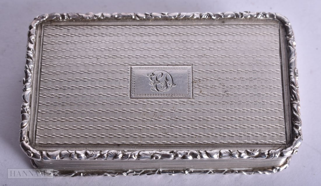 A GEORGE IV SILVER SNUFF BOX. London 1820. 49.1 grams. 6.25 cm x 3.75 cm. (1 of 4)