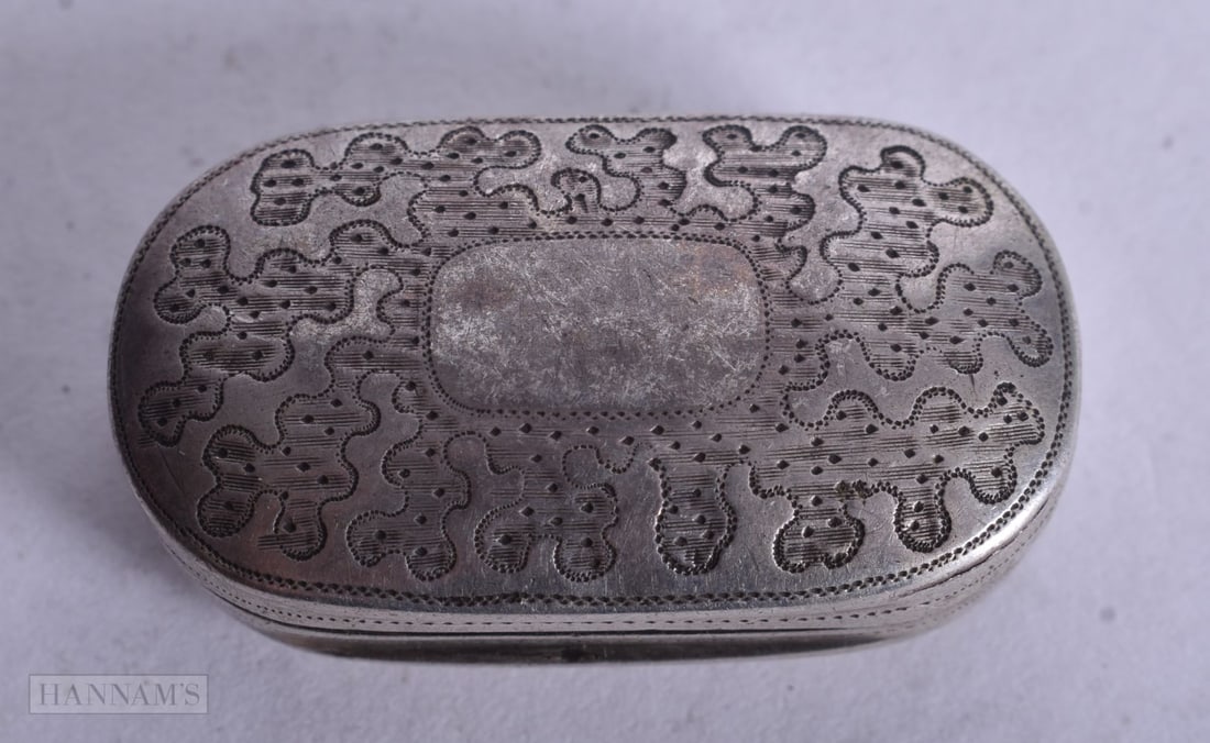 A GEORGE III SILVER VINAIGRETTE. Birmingham 1816. 8.3 grams. 3 cm x 1.75 cm. (1 of 4)