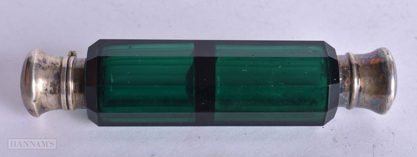 A VICTORIAN SILVER GREEN GLASS SCENT BOTTLE. 49.7 grams. 10 cm long. (1 of 3)