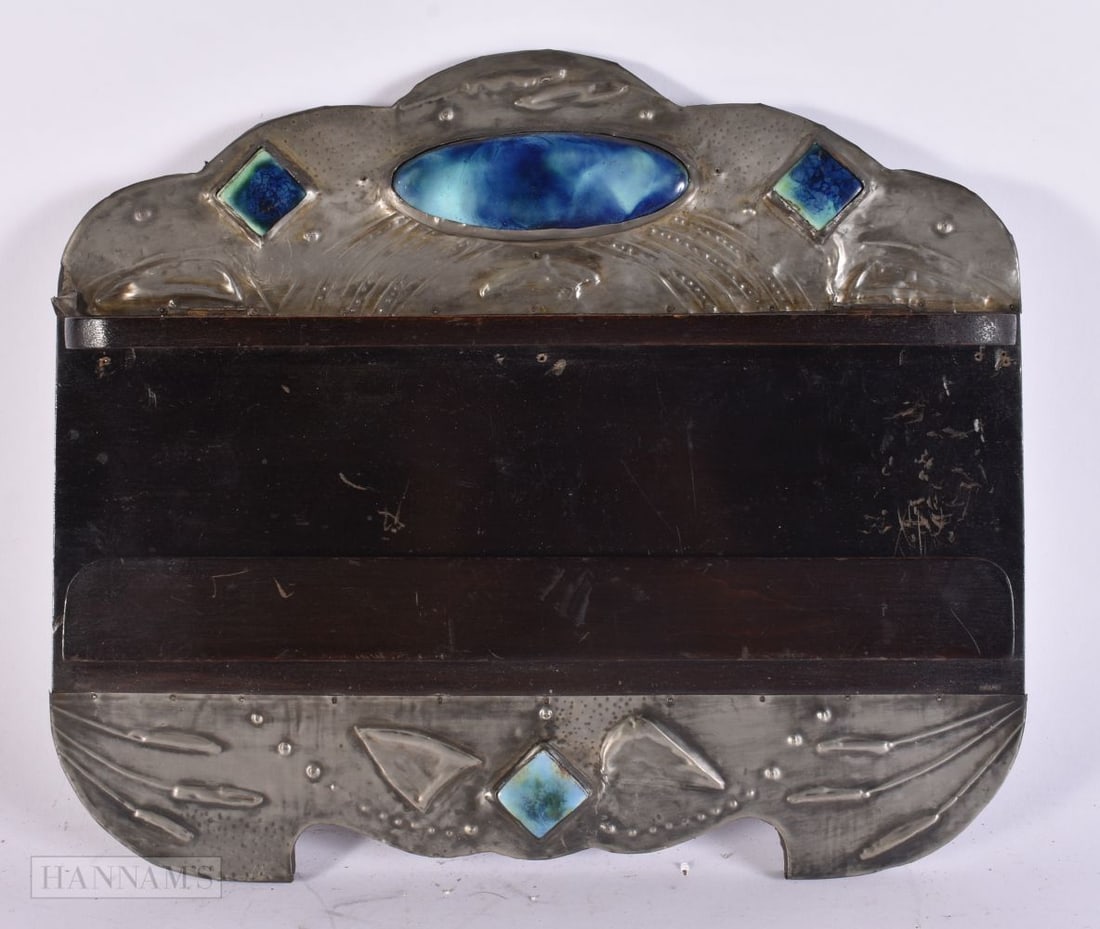 AN ARTS AND CRAFTS COPPER AND RUSKIN PANEL PIPE RACK. 32 cm x 28 c. (1 of 4)