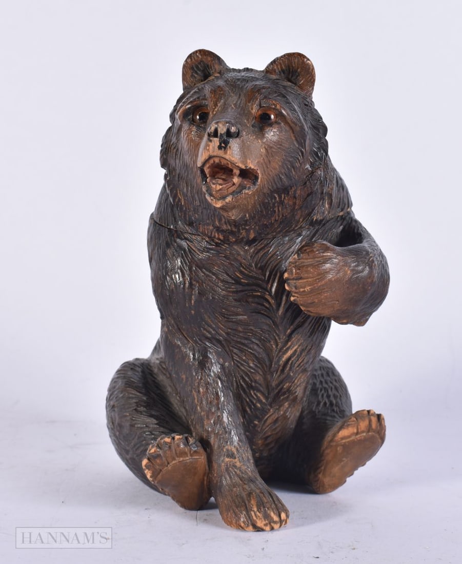 A 19TH CENTURY BAVARIAN BLACK FOREST CARVED WOOD BEAR INKWELL. 16 cm high. (1 of 4)