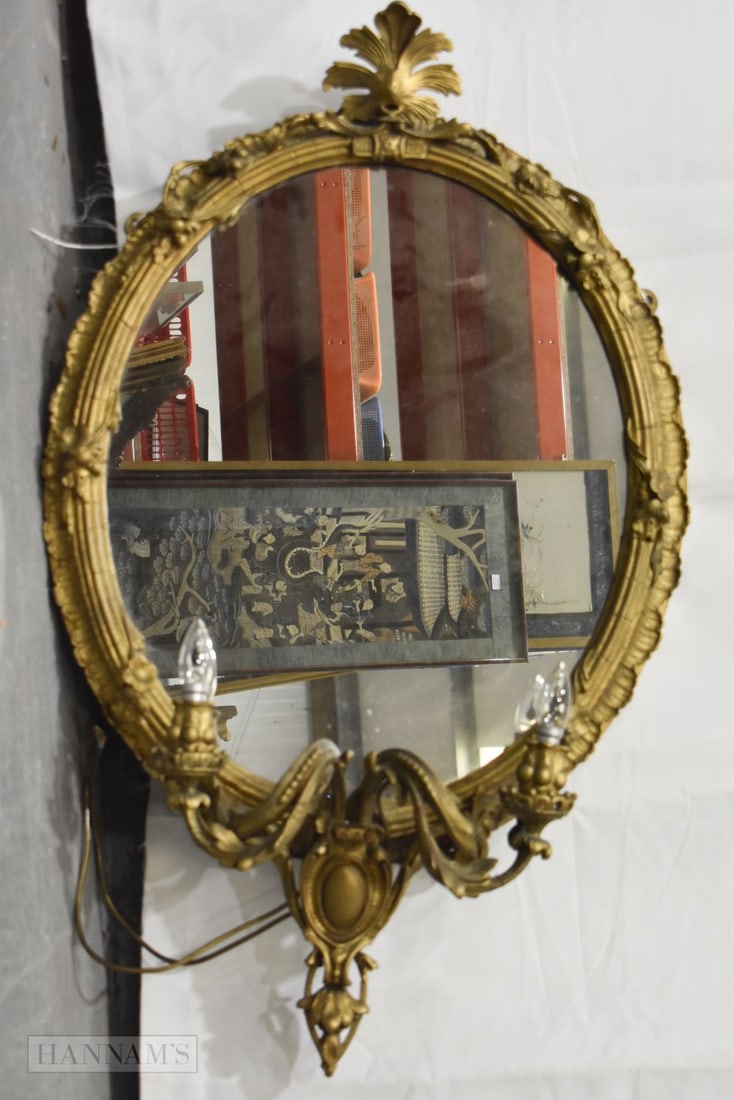 A 19TH CENTURY GILTWOOD MIRROR. 66 cm x 109 cm. (1 of 4)