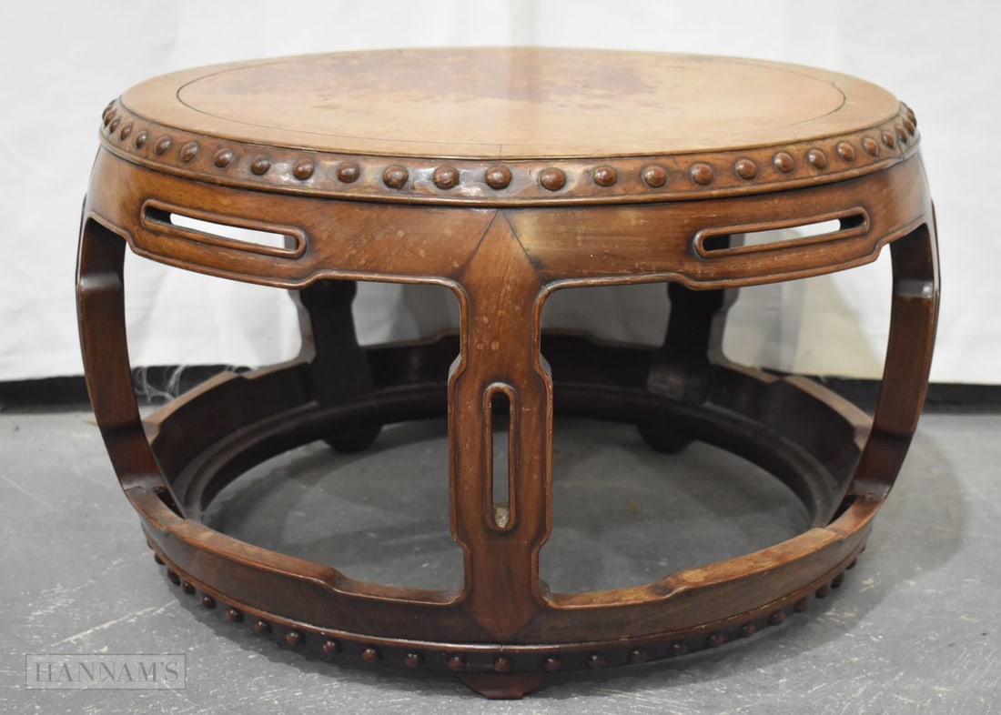 A 19TH CENTURY CHINESE HUANGHUALI AND BURR WOOD ROUND TABLE Qing. 66 cm x 40 cm.: A 19TH CENTURY CHINESE HUANGHUALI AND BURR WOOD ROUND TABLE Qing. 66 cm x 40 cm.
