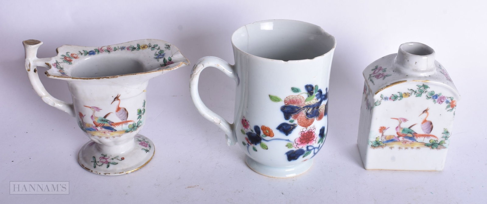 THREE PIECES OF 18TH CENTURY CHINESE EXPORT PORCELAIN. 10.5 X 12 CM. (3) (1 of 4)