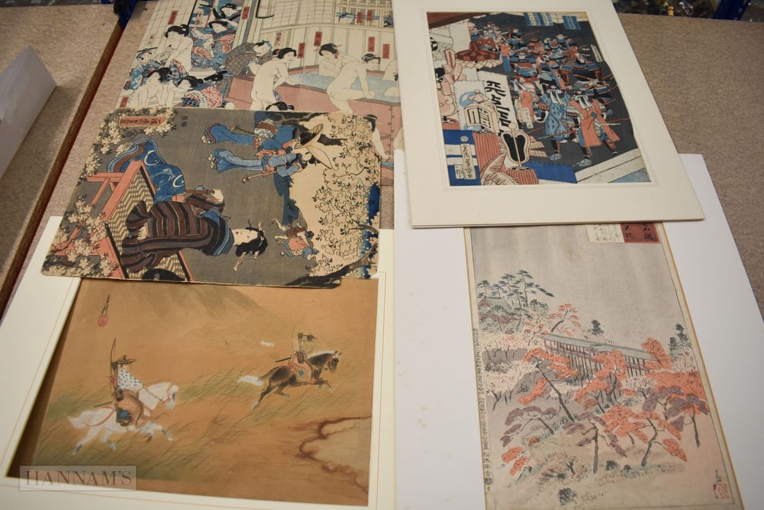 A COLLECTION OF JAPANESE WOODBLOCK PRINTS AND PAINTINGS. Largest 50 x 36 cm (qty): A COLLECTION OF JAPANESE WOODBLOCK PRINTS AND PAINTINGS. Largest 50 x 36 cm (qty)