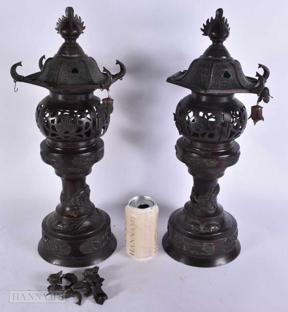 A LARGE PAIR OF JAPANESE BRONZE TEMPLE LANTERNS. 47 x 17 cm. (1 of 3)