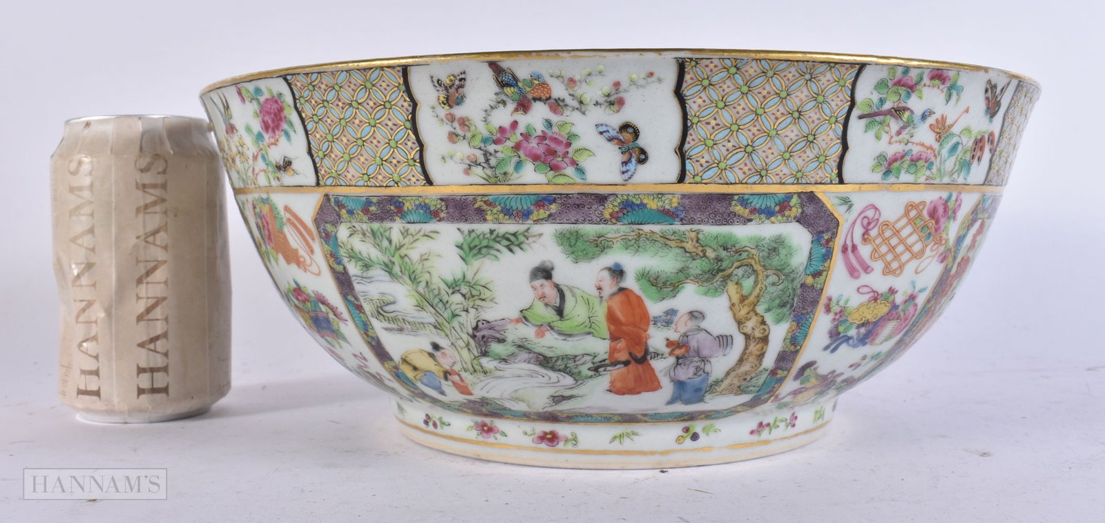 A FINE AND UNUSUAL 19TH CENTURY CHINESE PORCELAIN PUNCH BOWL Qing, painted with figures and dragons (1 of 20)