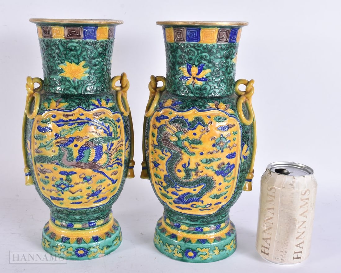 A PAIR OF EARLY 20TH CENTURY CHINESE SANCAI GLAZED VASES Late Qing/Republic. 29 cm high.: A PAIR OF EARLY 20TH CENTURY CHINESE SANCAI GLAZED VASES Late Qing/Republic. 29 cm high.
