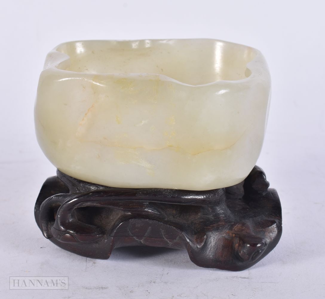 AN 18TH/19TH CENTURY CHINESE CARVED GREEN JADE BRUSH WASHER Qianlong/Jiaqing. 9 cm x 8 cm. (1 of 4)