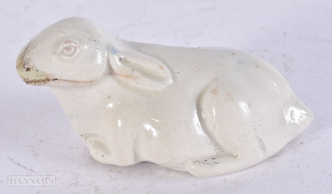 A 17TH/18TH CENTURY CHINESE BLANC DE CHINESE SCHOLARS HARE Kangxi/Yongzheng. 8.75 cm x 4 cm. (1 of 4)