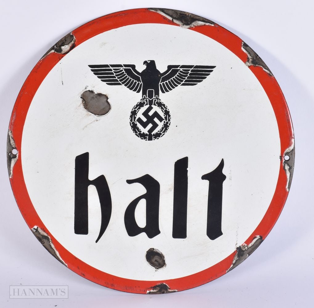 AN ENAMEL MILITARY INTEREST HALT SIGN. 30 cm diameter.: AN ENAMEL MILITARY INTEREST HALT SIGN. 30 cm diameter.