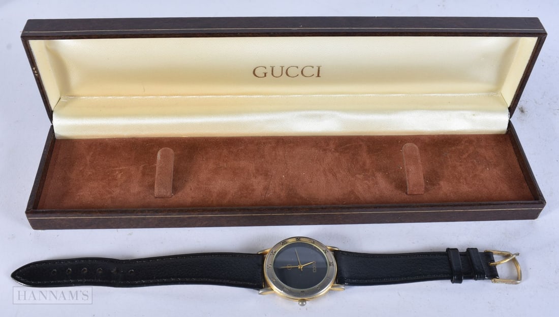 A GUCCI WATCH. Untested. 3.5 cm wide.: A GUCCI WATCH. Untested. 3.5 cm wide.