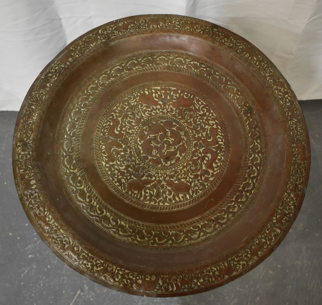 AN EASTERN ISLAMIC BEAST TABLE. 60 cm x 60 cm. (1 of 7)
