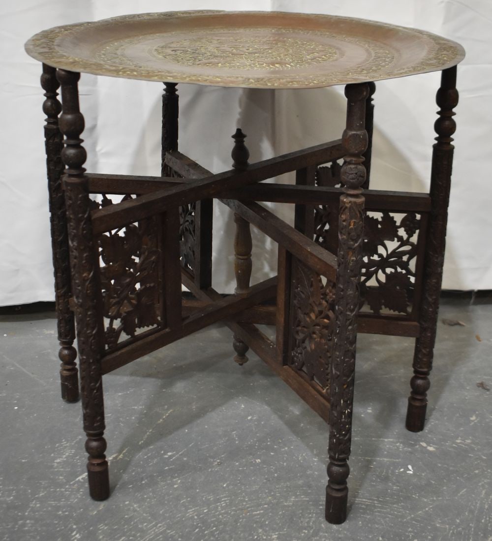 AN ANTIQUE MIRROR INSET MAHOGANY STAND. 170 cm x 55 cm x 35 cm. (1 of 9)