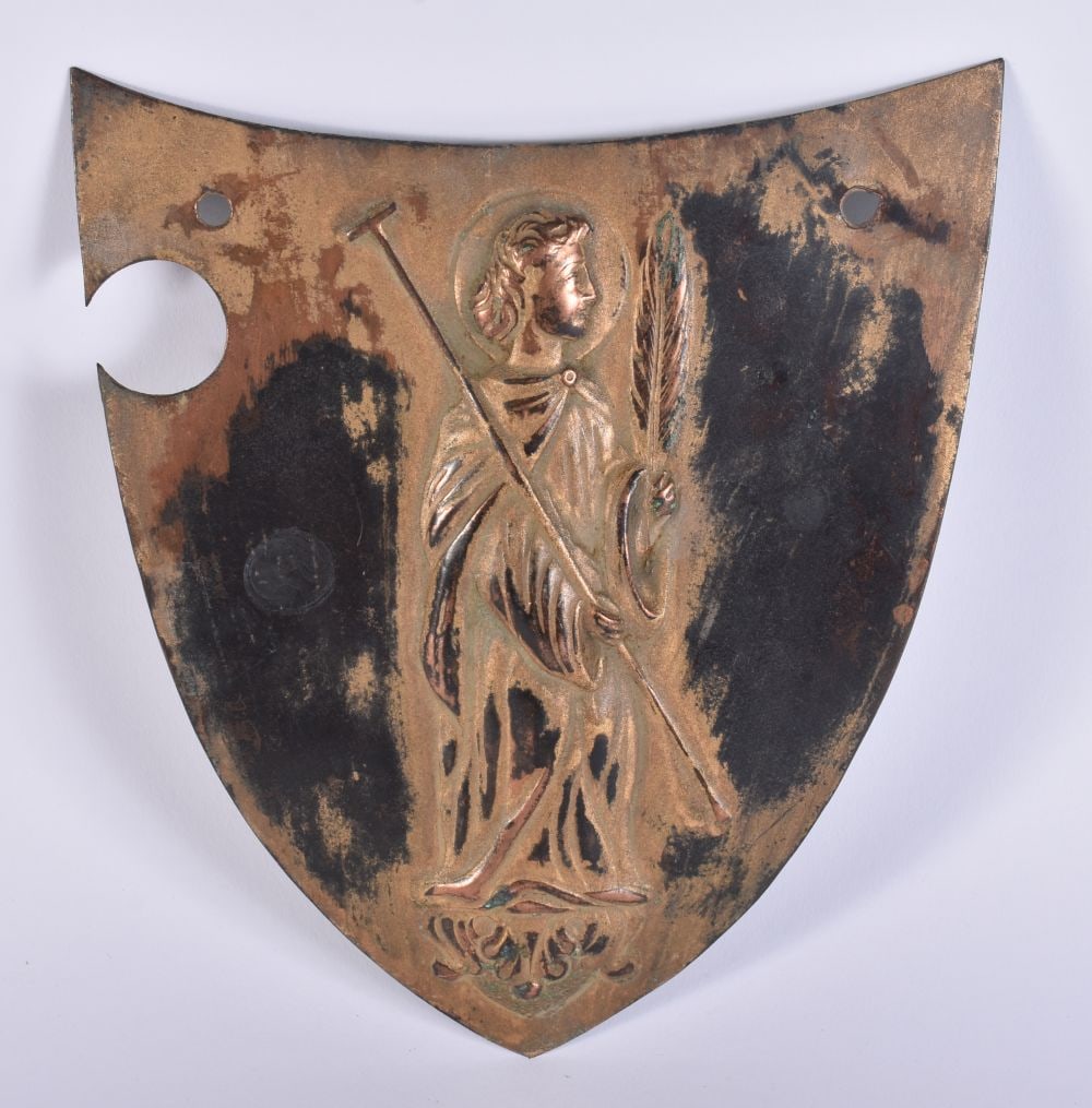 A 17TH/18TH CENTURY EMBOSSED SHEET METAL SAINT FENCE ORNAMENT. 17 cm x 13 cm. (1 of 5)