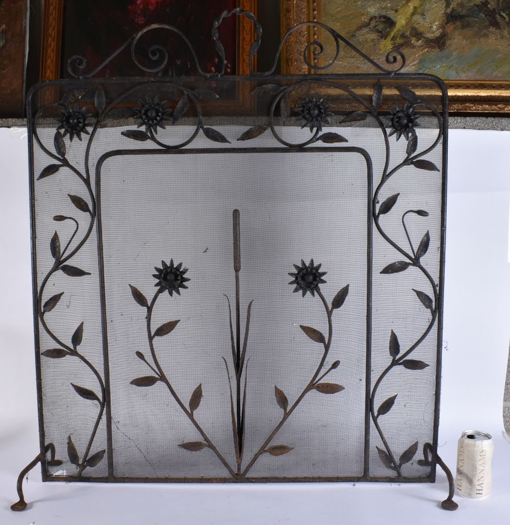 AN UNUSUAL ART NOUVEAU COUNTRY HOUSE IRON FIRE SCREEN. 90 cm x 75 cm. (1 of 5)