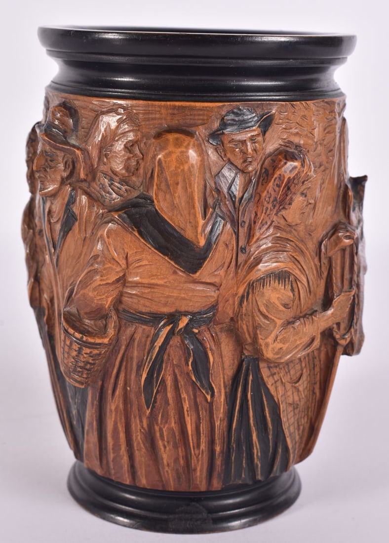AN UNUSUAL 19TH CENTURY SWISS BAVARIAN CARVED WOOD BEAKER formed with figures and cattle. 14 cm x 8 (1 of 6)