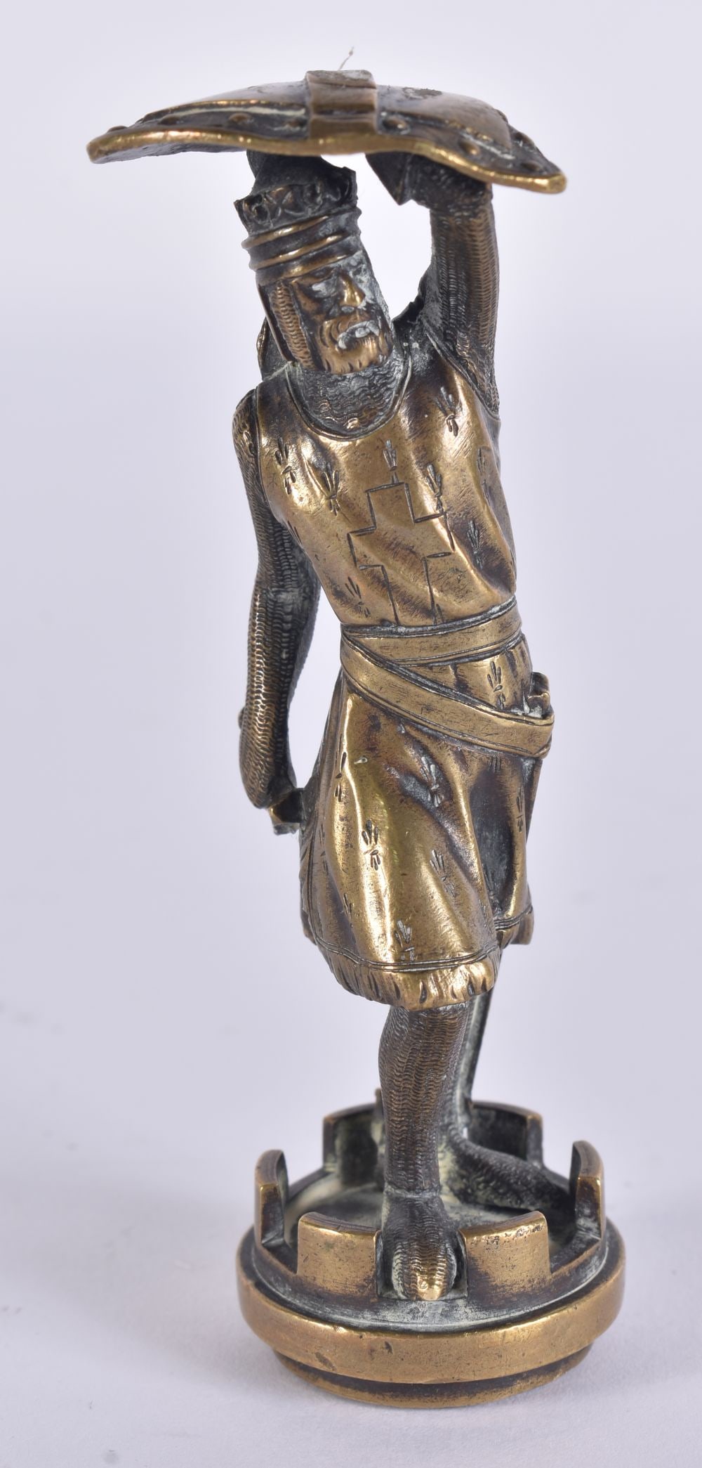 AN 18TH/19TH CENTURY GRAND TOUR AGATE AND BRONZE SOLDIER SEAL. 9 cm high. (1 of 6)