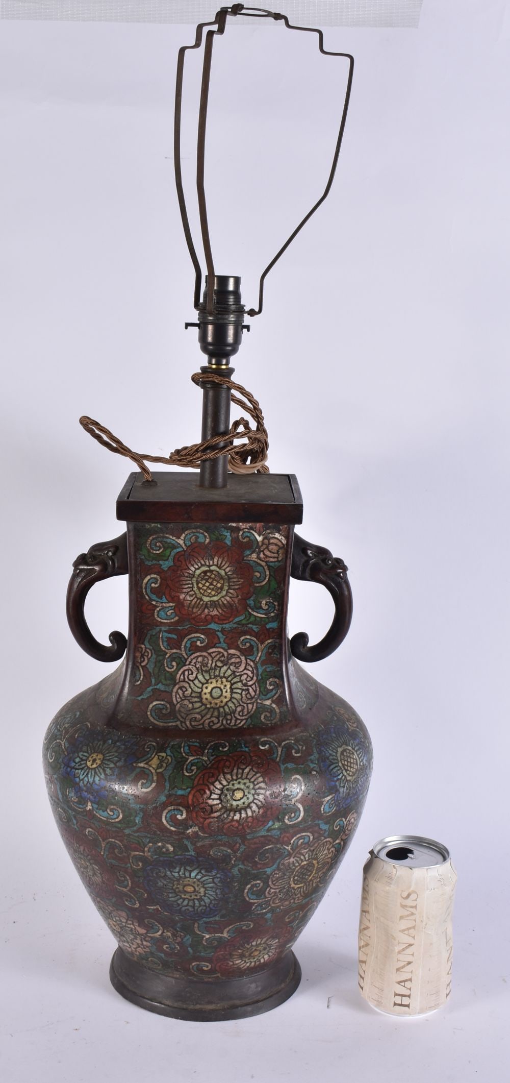 A 19TH CENTURY JAPANESE MEIJI PERIOD CHAMPLEVE ENAMEL LAMP decorated with foliage. 62 cm high.: A 19TH CENTURY JAPANESE MEIJI PERIOD CHAMPLEVE ENAMEL LAMP decorated with foliage. 62 cm high.
