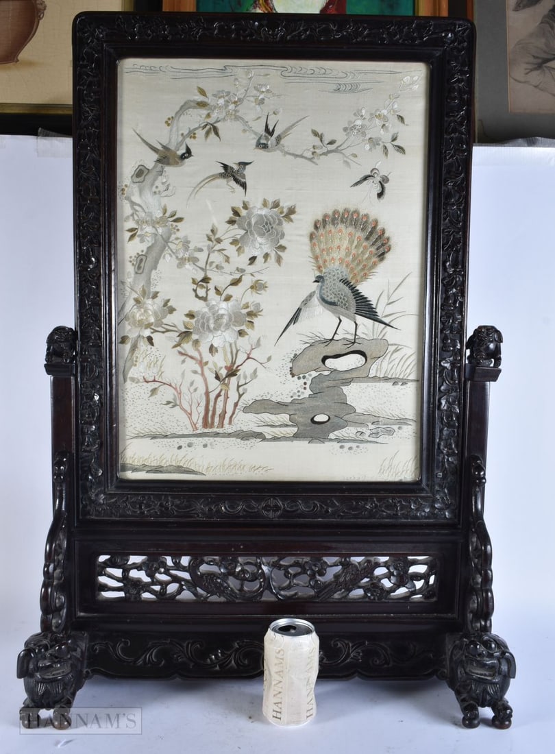 A 19TH CENTURY CHINESE CARVED HARDWOOD SILK EMBROIDERED TABLE SCREEN Qing. 85 cm x 55 m. (1 of 5)